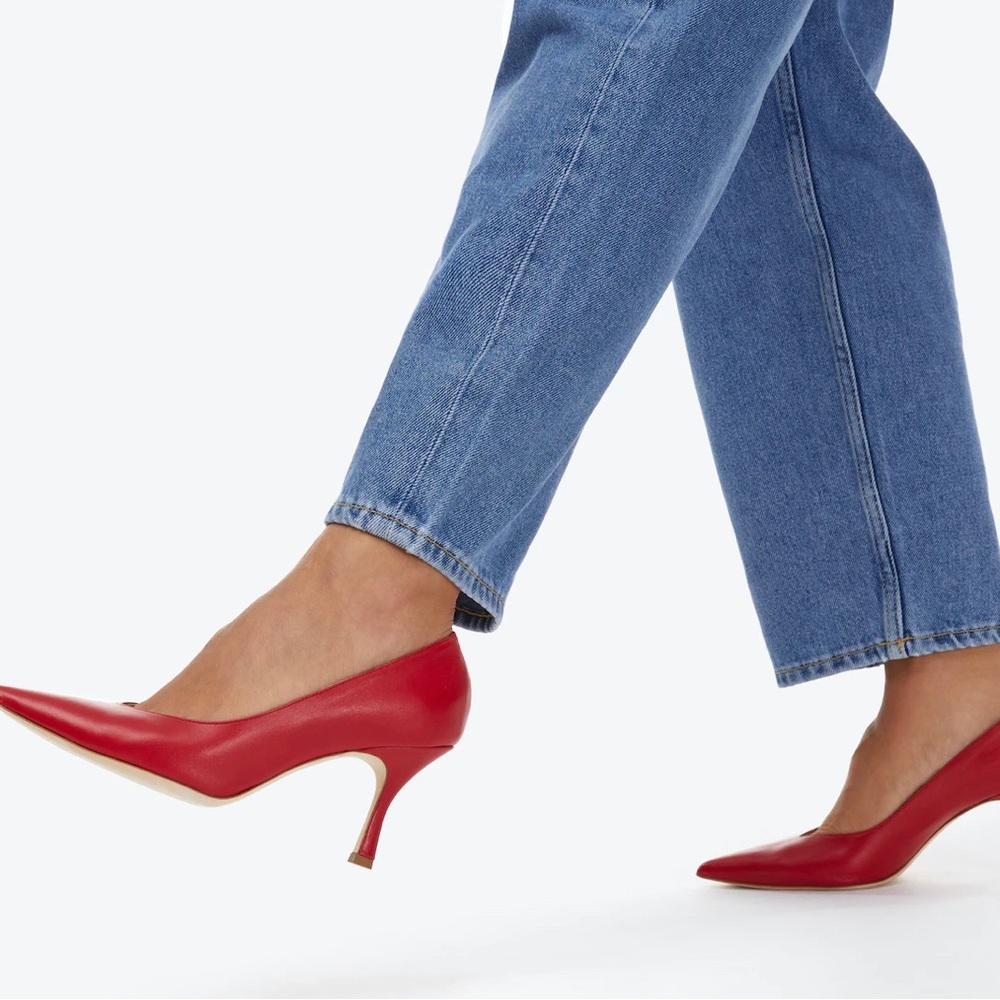 Brand new, Stella leather pumps